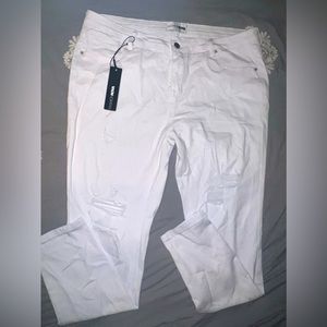 Fashion nova white jeans